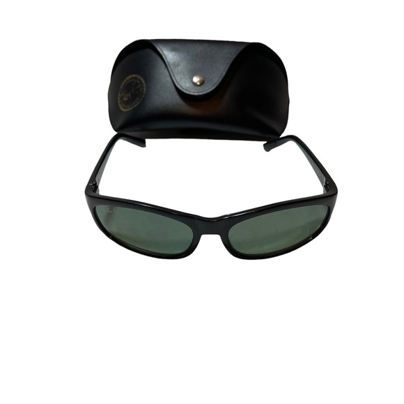 Ray-Ban Man Sunglasses - Picture 1 of 7